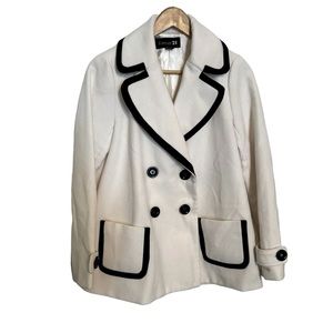 Women’s White/Off White Peacoat With Black Outlined Detailing. Size Small.